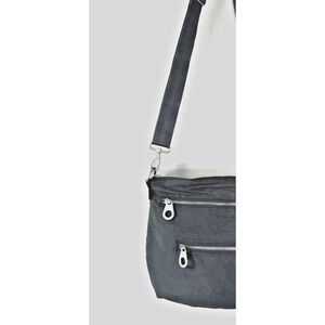 Baggallini Crossbody Bag Gray 3 Zip Pockets Travel Purse Minimalist Utility Chic